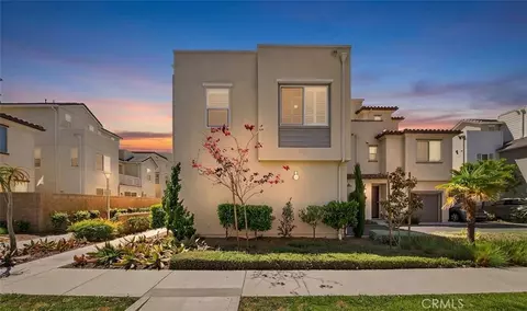 586 S Motif St, Anaheim, CA 92805
