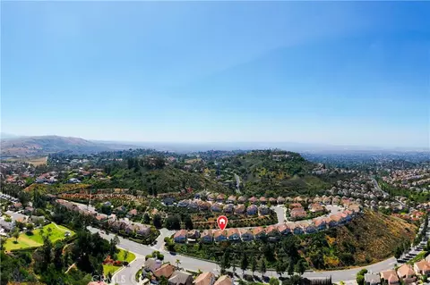 View/Area - 6807 E Pinnacle Pointe, Orange, CA 92869 photo 3 of 4