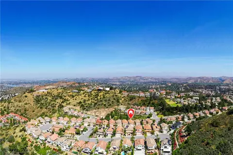 View/Area - 6807 E Pinnacle Pointe, Orange, CA 92869 photo 4 of 4