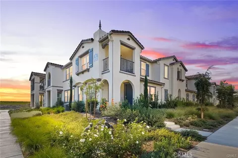 3906 E Coronado Privado, Ontario, CA 91761
