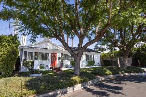 11117 Sylvan, North Hollywood, CA 91606