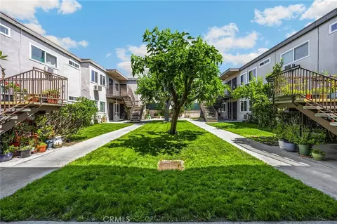 7135 Coldwater Cyn #14, North Hollywood, CA 91605