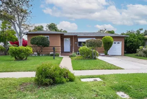 2105 S Rosewood, Santa Ana, CA 92707