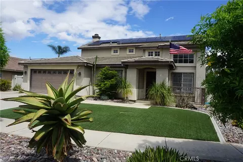 1209 Fernleaf Ln, Corona, CA 92881