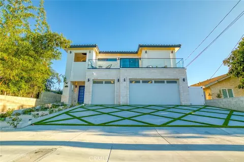 10322 Avenida Cinco De Mayo, Fountain Valley, CA 92708
