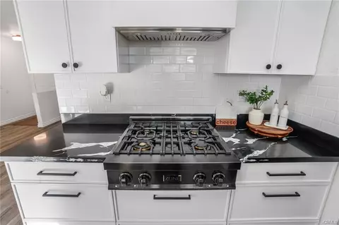 Kitchen - 15177 Braxton St, Adelanto, CA 92301 photo 3 of 4