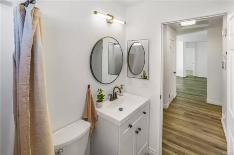 Bath - 15177 Braxton St, Adelanto, CA 92301 photo 6 of 6