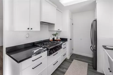 Kitchen - 15177 Braxton St, Adelanto, CA 92301 photo 2 of 4
