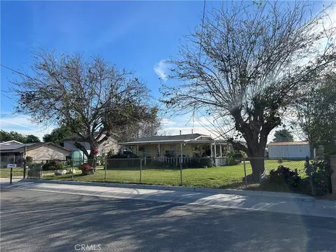 5506 Troth St, Jurupa Valley, CA 91752