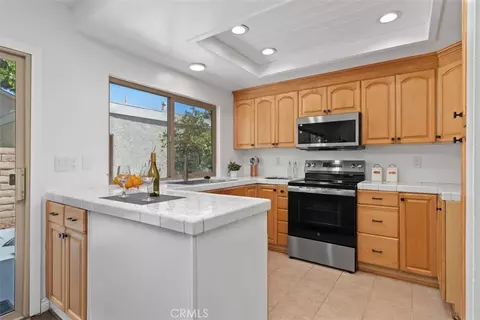 Kitchen - 2 Snapdragon, Irvine, CA 92604 photo 1 of 3