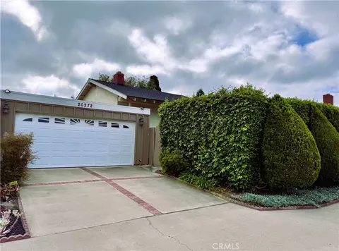 20272 Eastwood Cir, Huntington Beach, CA 92646