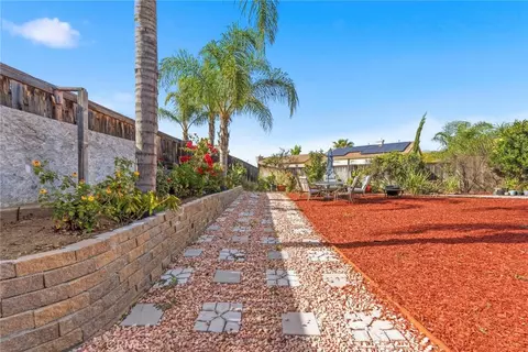 Exterior - 33249 Chert, Wildomar, CA 92595 photo 2 of 3