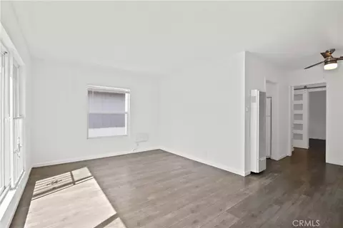Living - 2075 E Broadway, Long Beach, CA 90803 photo 2 of 3