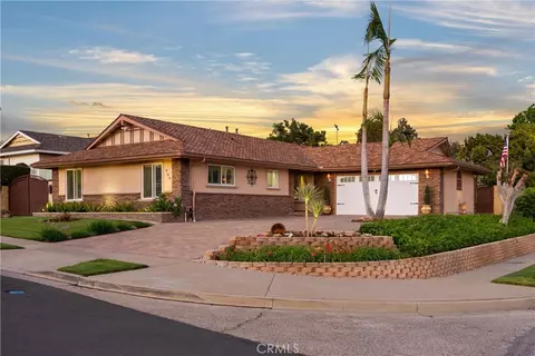 904 Jade Cir, Placentia, CA 92870