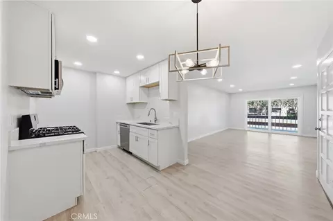 6600 Warner #205, Huntington Beach, CA 92647
