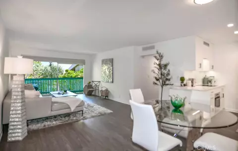 424 N Bellflower Blvd #217, Long Beach, CA 90814