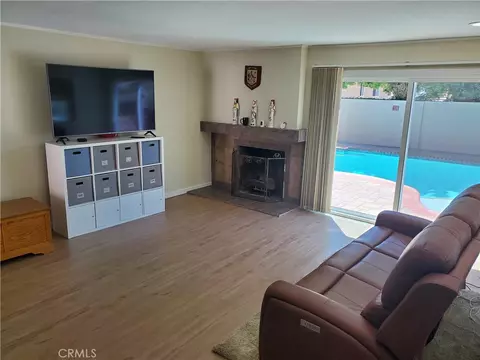 Living - 508 Six Nations Ave, Placentia, CA 92870 photo 2 of 4