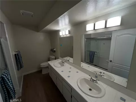 Bath - 508 Six Nations Ave, Placentia, CA 92870 photo 4 of 5