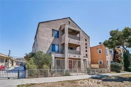 1512 N Stanton, Long Beach, CA 90804