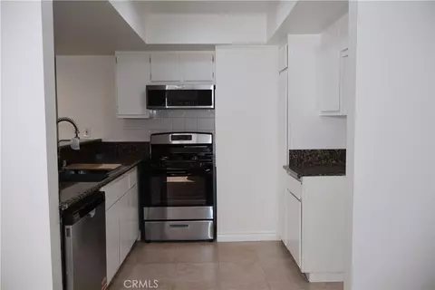 8847 Willis Ave #9, Panorama City, CA 91402