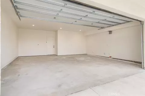 Other - 16619 Lake Ave, Paramount, CA 90723 photo 20 of 27