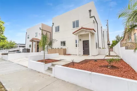 16619 Lake Ave, Paramount, CA 90723