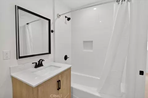 Other - 16619 Lake Ave, Paramount, CA 90723 photo 18 of 27