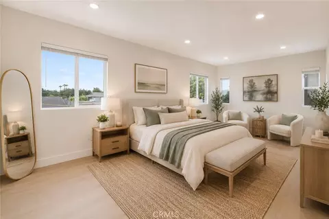 Bedroom - 16619 Lake Ave, Paramount, CA 90723 photo 4 of 13