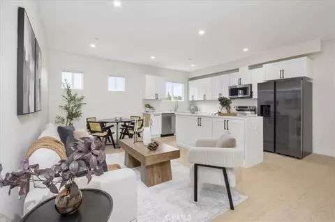 Other - 16619 Lake Ave, Paramount, CA 90723 photo 14 of 22