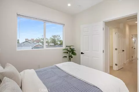 Bedroom - 16619 Lake Ave, Paramount, CA 90723 photo 1 of 13