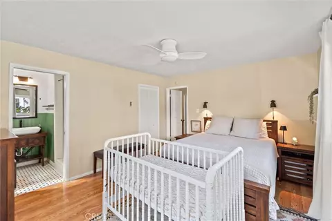 Bedroom - 401 W 5th St #1A, Long Beach, CA 90802 photo 3 of 3