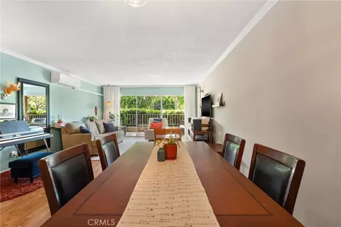 Dining - 401 W 5th St #1A, Long Beach, CA 90802 photo 2 of 2