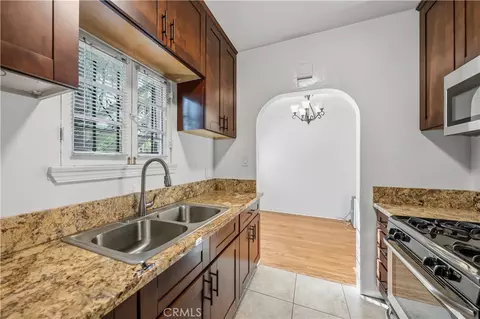 Kitchen - 2930 E 3rd, Long Beach, CA 90814 photo 3 of 3