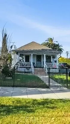 Exterior - 2944 6th, Riverside, CA 92507 photo 1 of 4