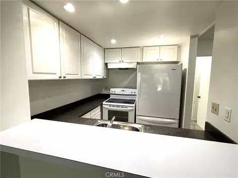 Kitchen - 7890 E Spg #4V, Long Beach, CA 90815 photo 1 of 4