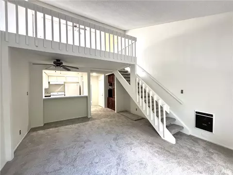 Living - 7890 E Spg #4V, Long Beach, CA 90815 photo 4 of 6