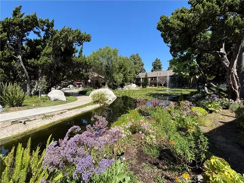 Exterior - 7890 E Spg #4V, Long Beach, CA 90815 photo 9 of 9