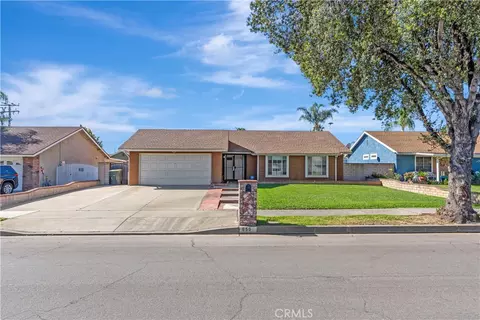 850 E Oak Hl, Ontario, CA 91761
