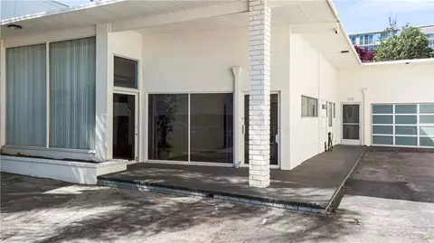 555 E 3rd, Long Beach, CA 90802