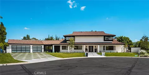 10282 Old Lamplighter Ln, Villa Park, CA 92861