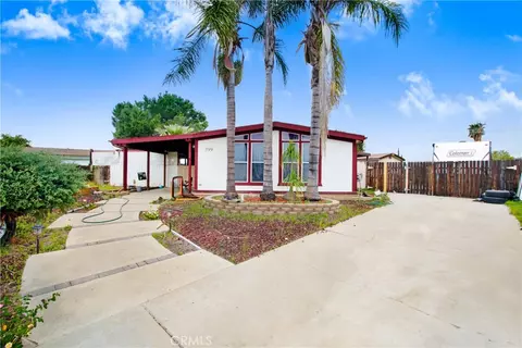 399 Coral Hls, Perris, CA 92570