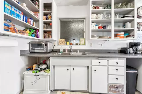 Kitchen - 10271 Garrett Rd, Stanton, CA 90680 photo 4 of 7