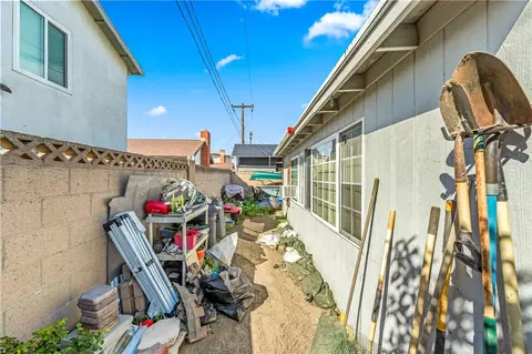 Exterior - 10271 Garrett Rd, Stanton, CA 90680 photo 5 of 5