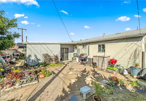 Exterior - 10271 Garrett Rd, Stanton, CA 90680 photo 4 of 5