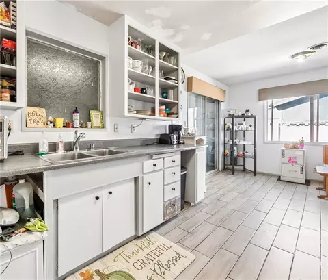 Kitchen - 10271 Garrett Rd, Stanton, CA 90680 photo 7 of 7