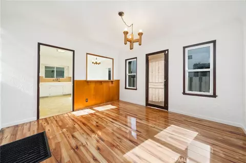 Living - 341 Ellis, Long Beach, CA 90805 photo 6 of 7