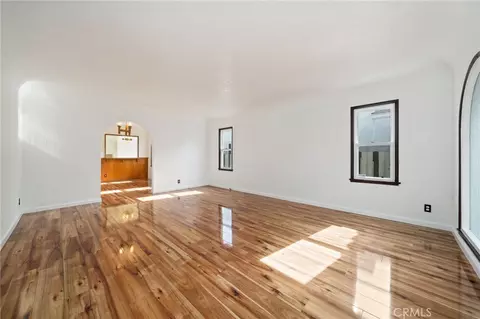 Living - 341 Ellis, Long Beach, CA 90805 photo 1 of 7