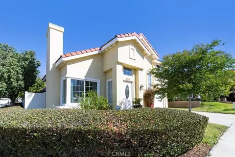 2201 Cabana Ct, Corona, CA 92879