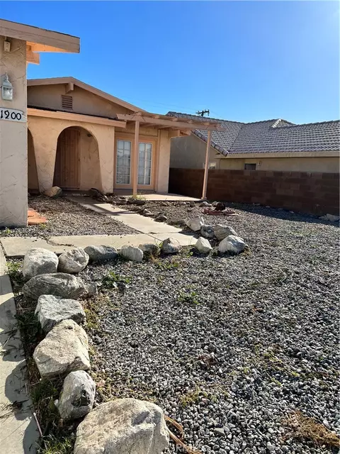 11900 Verbena Dr, Desert Hot Springs, CA 92240