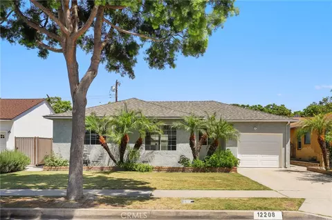 12208 Dunrobin Ave, Downey, CA 90242